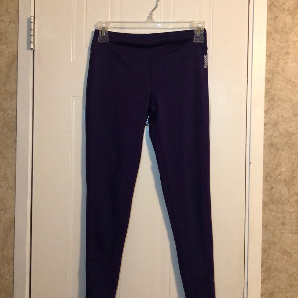 purple leggings